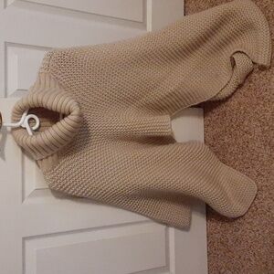 Euc! UGG Poncho, Shawl, Shrug, Wrap